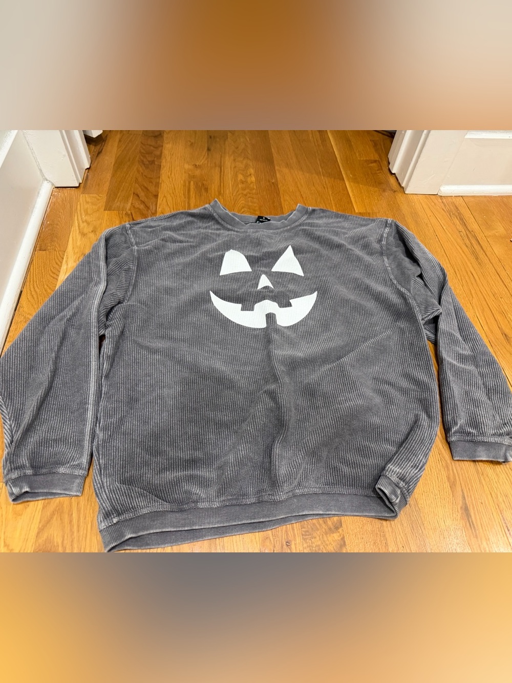 MGray Corded Crewneck Sweater with Jack-o'-Lantern Print